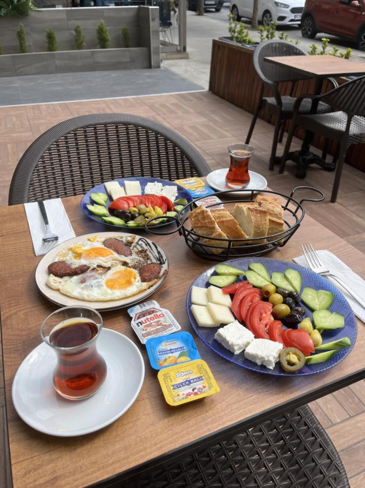 Olen Uskudar Hotel Istanbul Exterior foto